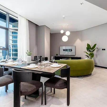 Waves Holiday Homes - 15 Northside, Tower 1, Two Bedroom دبي المظهر الخارجي الصورة