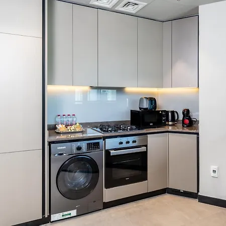 Waves Holiday Homes - 15 Northside, Tower 1, Two Bedroom دبي المظهر الخارجي الصورة