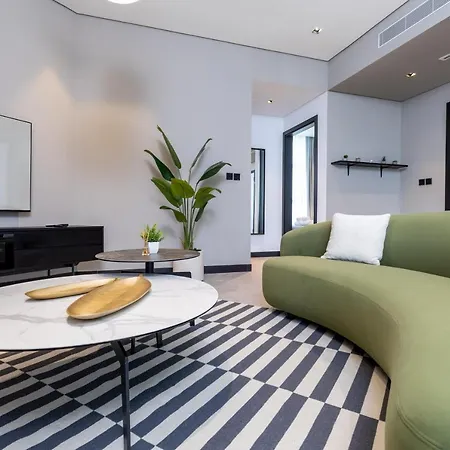 Waves Holiday Homes - 15 Northside, Tower 1, Two Bedroom دبي المظهر الخارجي الصورة