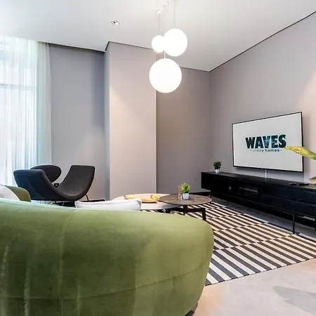 Waves Holiday Homes - 15 Northside, Tower 1, Two Bedroom دبي المظهر الخارجي الصورة