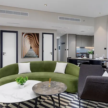 Waves Holiday Homes - 15 Northside, Tower 1, Two Bedroom دبي المظهر الخارجي الصورة