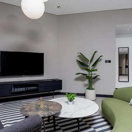Waves Holiday Homes - 15 Northside, Tower 1, Two Bedroom دبي المظهر الخارجي الصورة