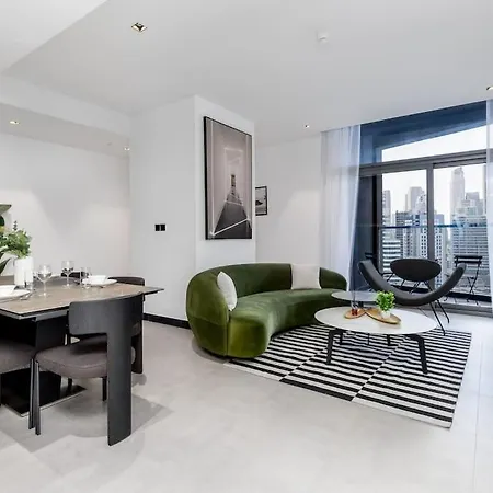 Waves Holiday Homes - 15 Northside, Tower 1, Two Bedroom دبي المظهر الخارجي الصورة