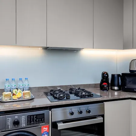 Waves Holiday Homes - 15 Northside, Tower 1, Two Bedroom دبي المظهر الخارجي الصورة